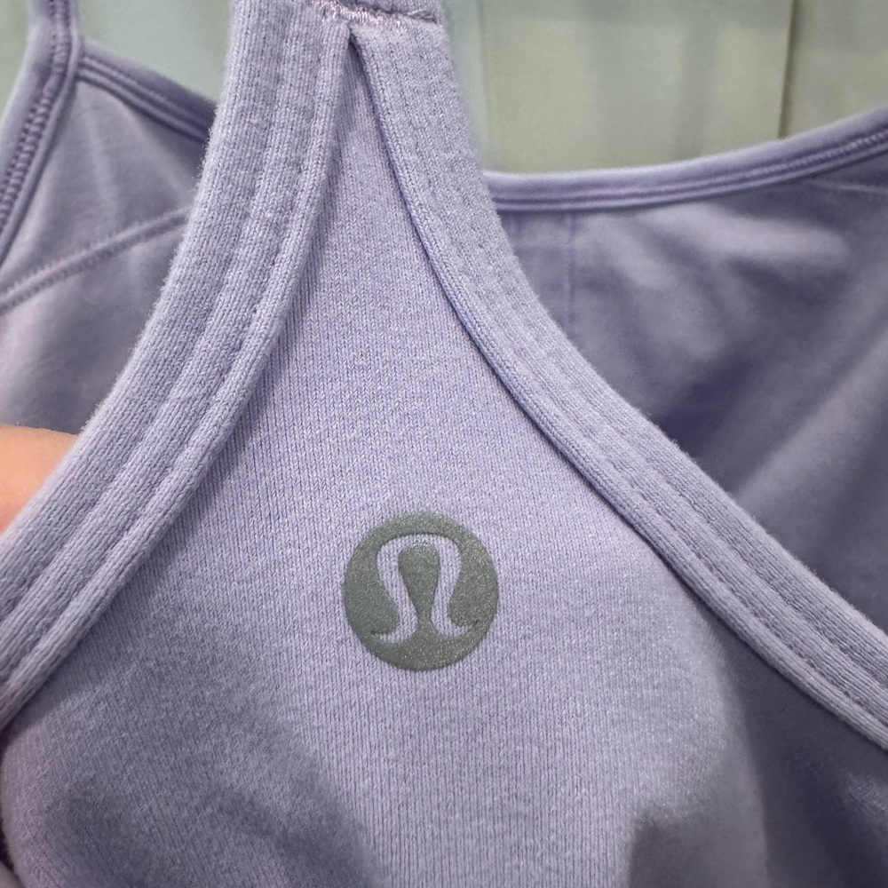 Lululemon Lavender Purple Stretchy Power Y-top, built in shelf bra